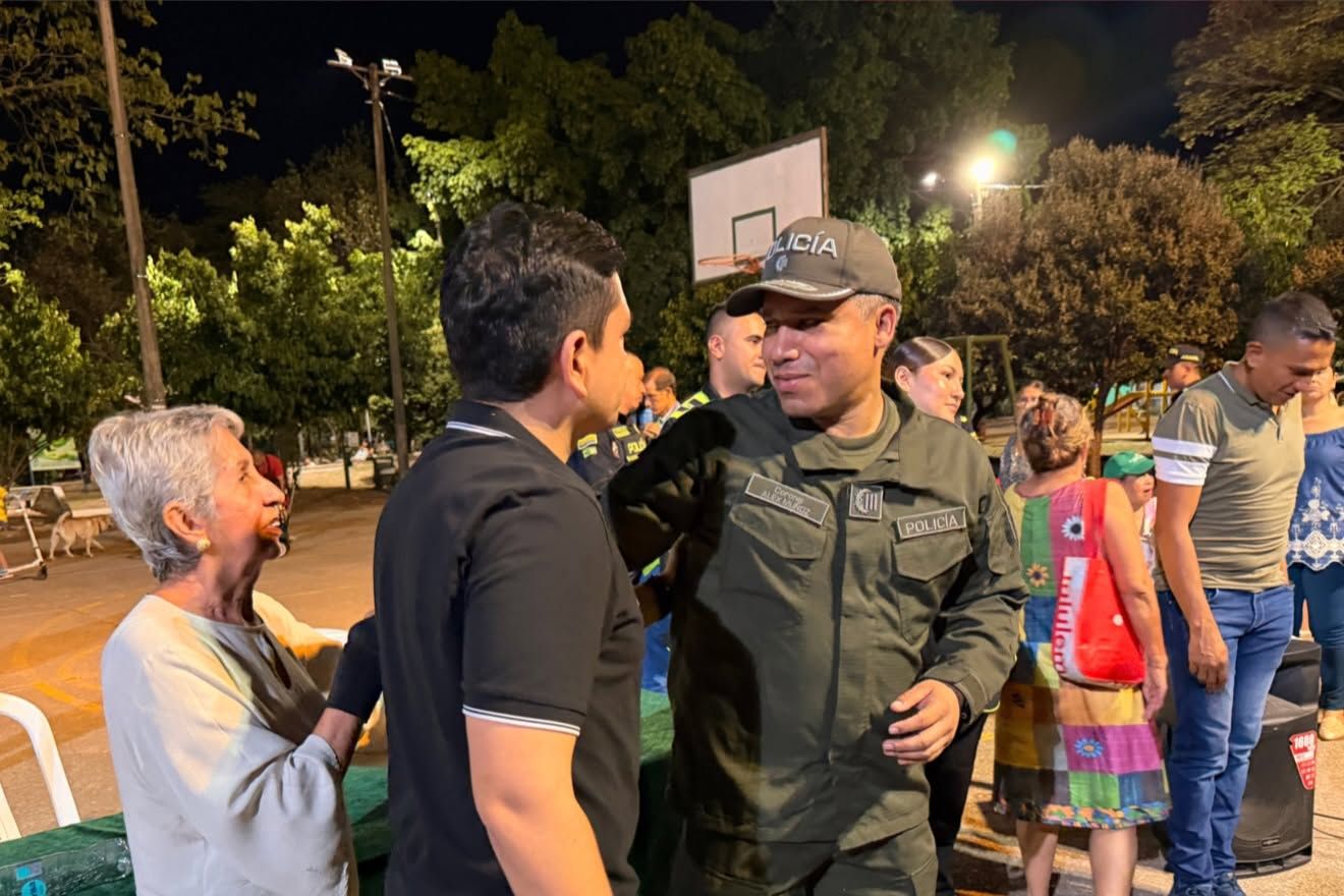 Diálogo con vecinos
